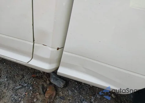 2013 Ram 1500 Tradesman z USA, uszkodzony, nr VIN 3C6JR6AP8DG504085